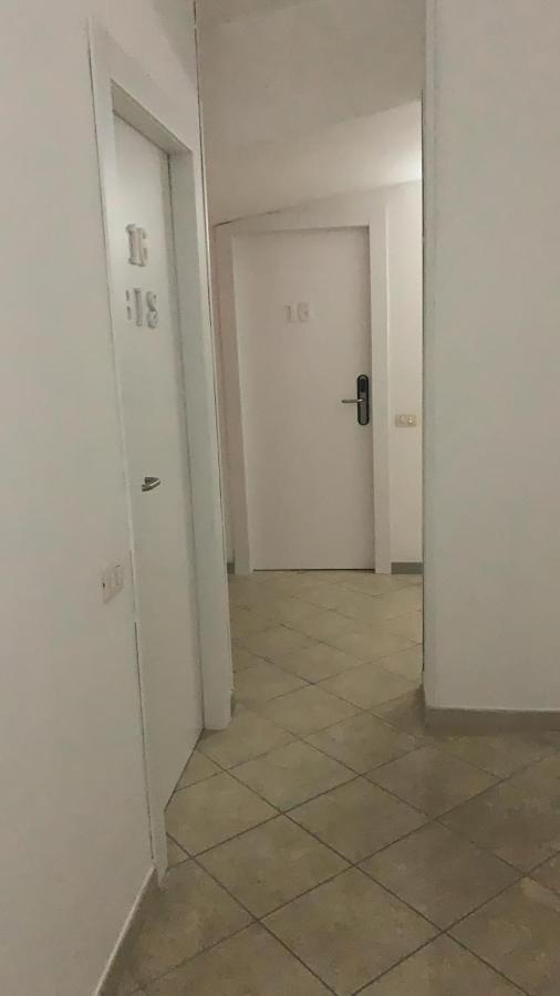 Hotel Due Pini Conte Angri Esterno foto
